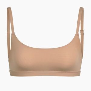 ~SOLD~NWT Skims Fits Everybody Scoop Neck Bralette - Size Medium - Color  Sienna